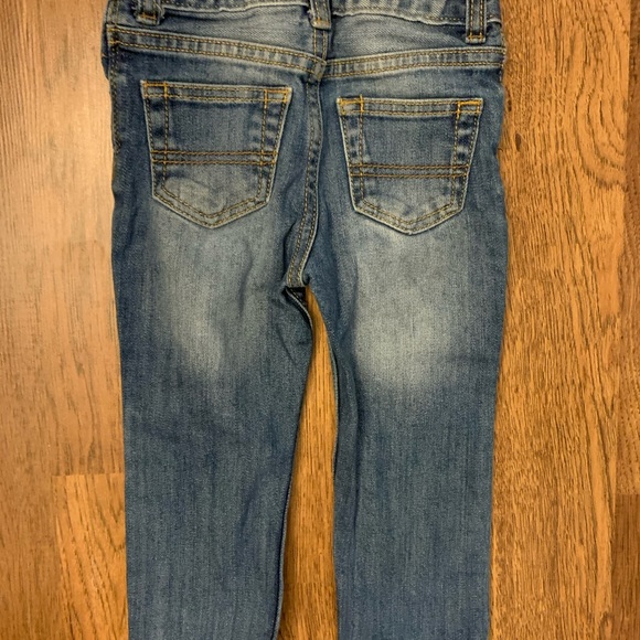 Jeans - Picture 2 of 4